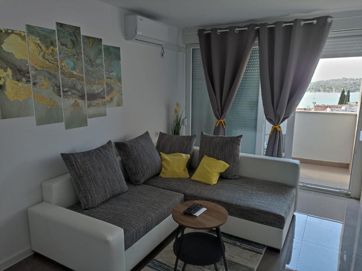 Beetlejuice Apartments 시베니크 외부 사진
